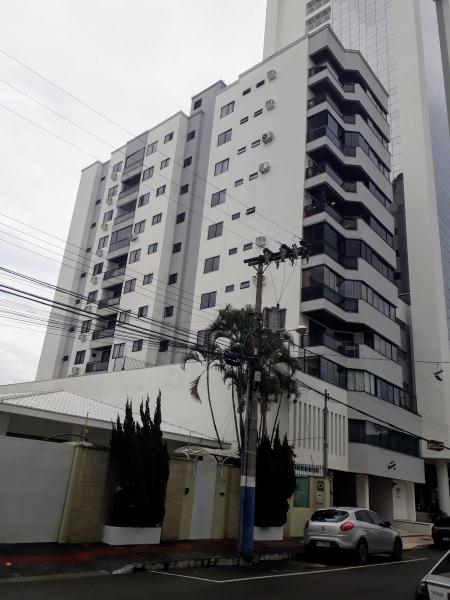 Apartamento Codigo 4168 para Alugar na temporadano bairro Centro na cidade de Balneário Camboriúna Imobiliária DeltaMar 