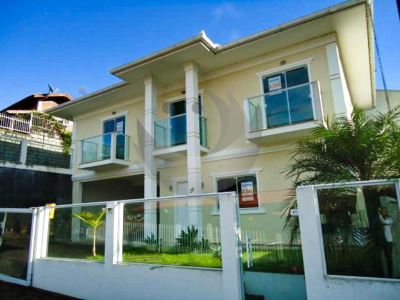 Casa Código 505 a Venda no bairro Centro na cidade de Santo Amaro da Imperatriz Condominio 