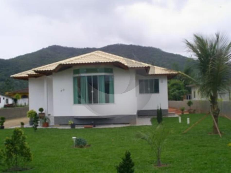 Casa Código 1023 a Venda no bairro Sul do Rio na cidade de Santo Amaro da Imperatriz Condominio 