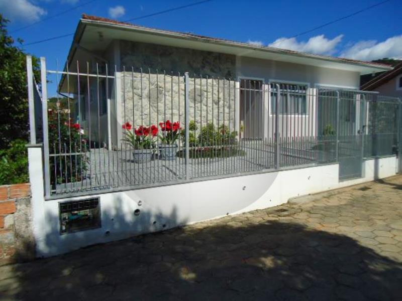 Casa Código 1722 a Venda no bairro Centro na cidade de Santo Amaro da Imperatriz Condominio 