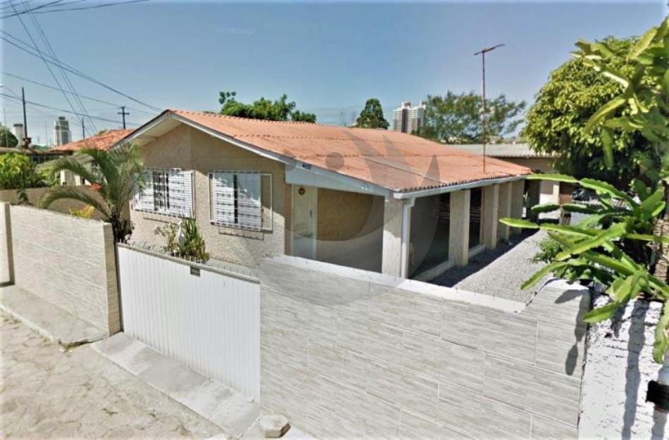 Casa Código 2294 a Venda no bairro Centro na cidade de Palhoça Condominio 