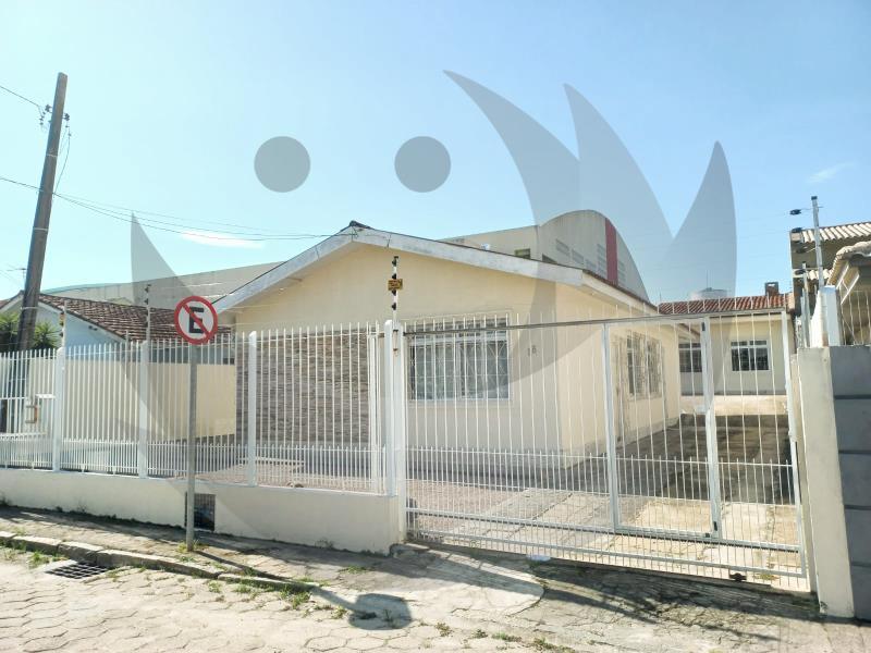 Casa Código 3631 para alugar no bairro Centro na cidade de Palhoça Condominio 