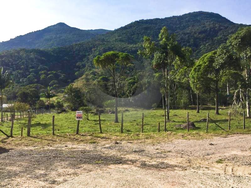 Sítio Código 4329 a Venda no bairro Vargem do Braço na cidade de Santo Amaro da Imperatriz Condominio 