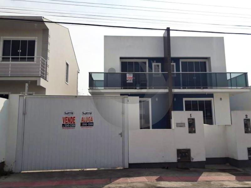 Casa Código 4393 a Venda no bairro Sul do Rio na cidade de Santo Amaro da Imperatriz Condominio 