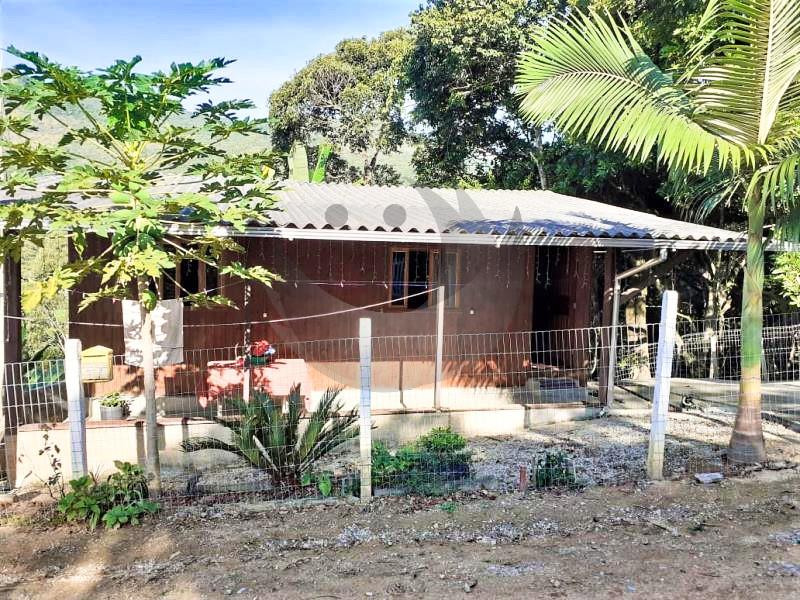 Casa Código 4581 a Venda no bairro Caldas da Imperatriz na cidade de Santo Amaro da Imperatriz Condominio 