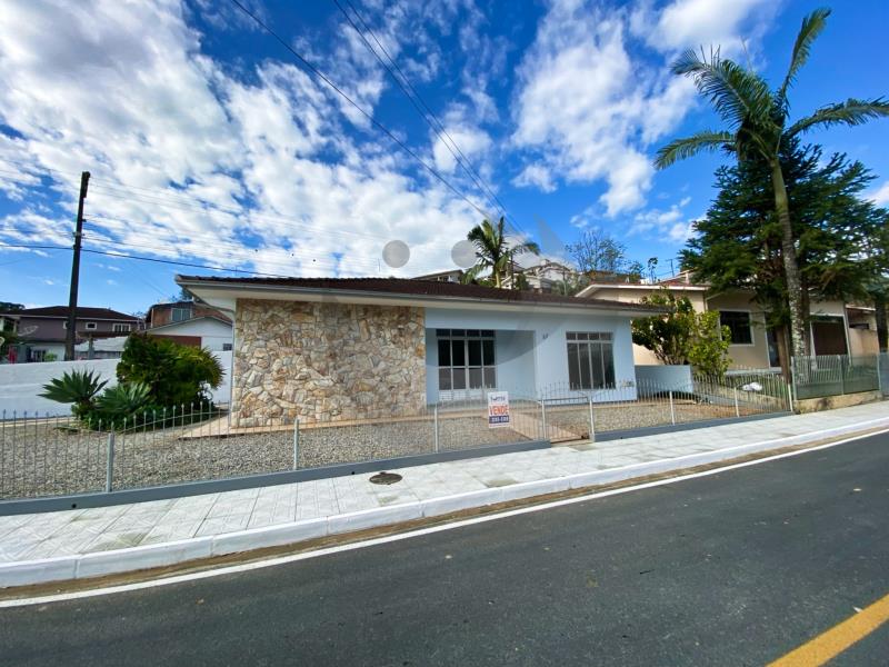 Casa Código 4772 a Venda no bairro Sul do Rio na cidade de Santo Amaro da Imperatriz Condominio 