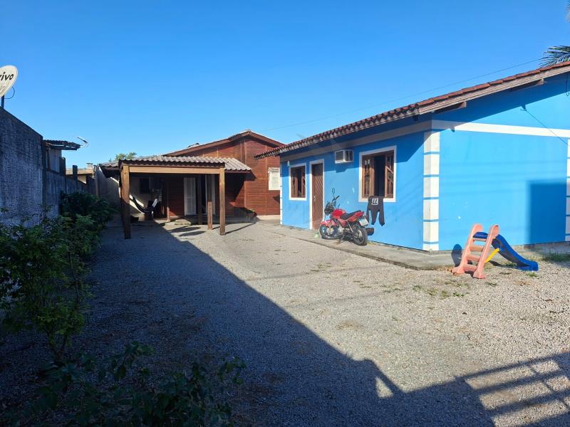 Casa Código 4902 a Venda no bairro Rio Grande na cidade de Palhoça Condominio 