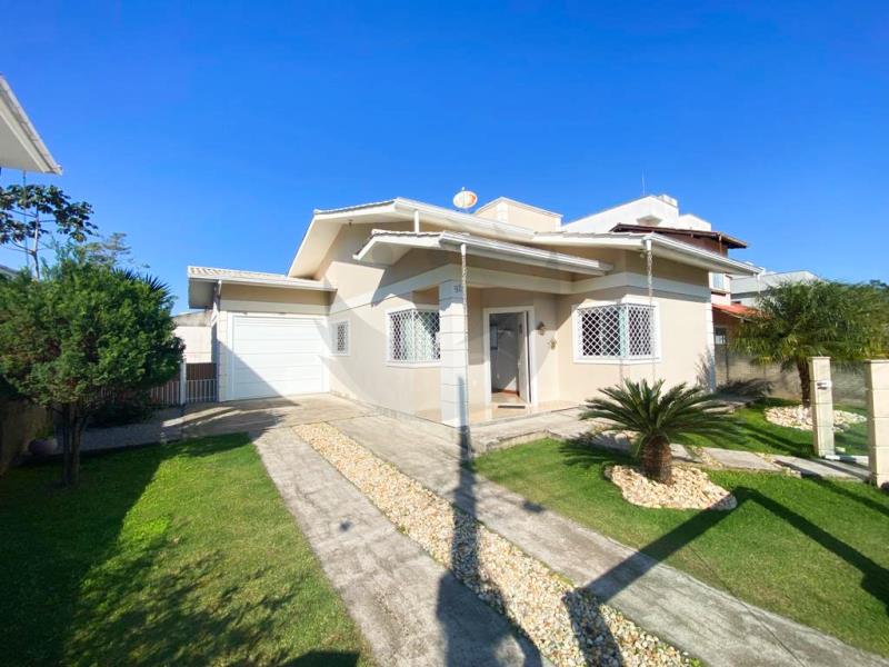 Casa Código 5402 a Venda no bairro Aririu na cidade de Palhoça Condominio 