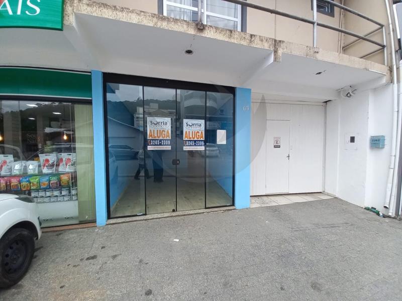 Sala Código 5411 para alugar no bairro Centro na cidade de Santo Amaro da Imperatriz Condominio 