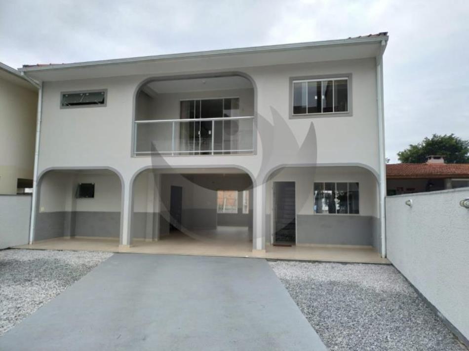 Casa Código 5436 a Venda no bairro Centro na cidade de Santo Amaro da Imperatriz Condominio 
