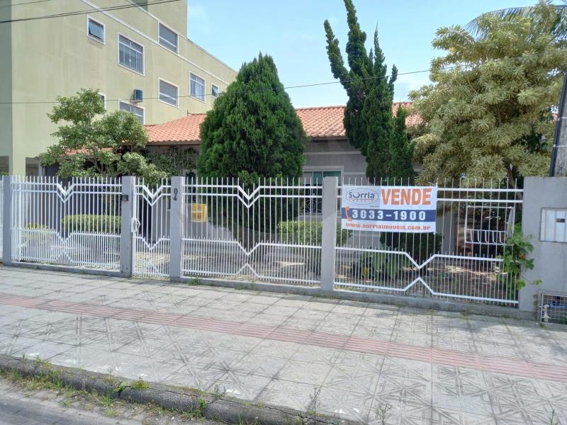 Casa Código 5487 a Venda no bairro Barra do Aririú na cidade de Palhoça Condominio 