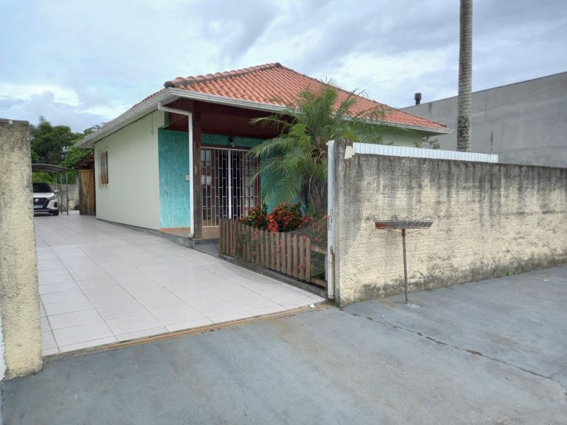 Casa Código 5501 a Venda no bairro Pacheco na cidade de Palhoça Condominio 