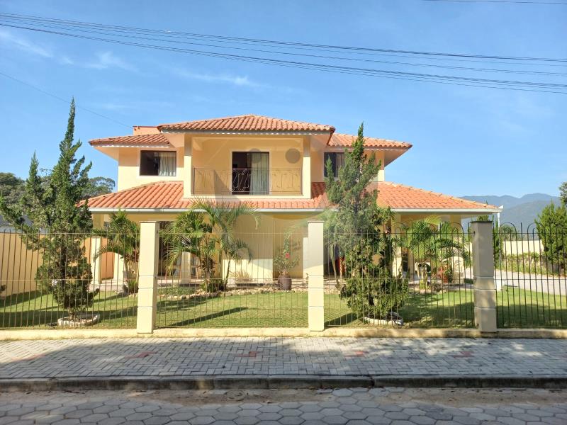 Casa Código 5668 a Venda no bairro Vila Santana na cidade de Santo Amaro da Imperatriz Condominio 