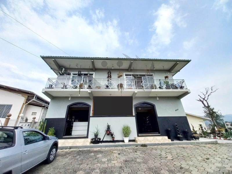 Casa Código 5703 a Venda no bairro São Francisco na cidade de Santo Amaro da Imperatriz Condominio 