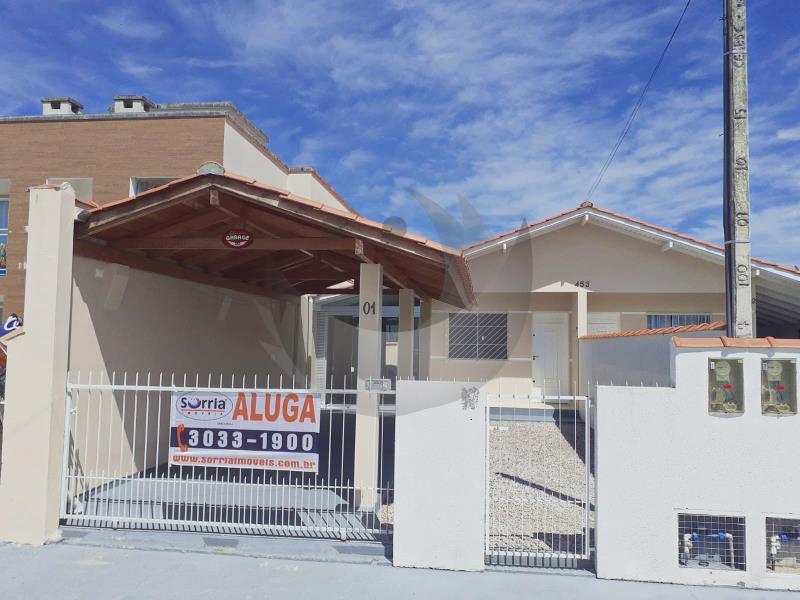 Casa Código 5714 a Venda no bairro Barra do Aririú na cidade de Palhoça Condominio 
