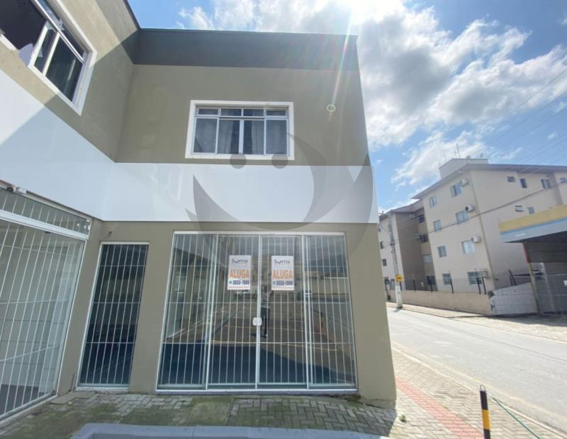 Sala Código 5716 para alugar no bairro Caminho Novo na cidade de Palhoça Condominio 