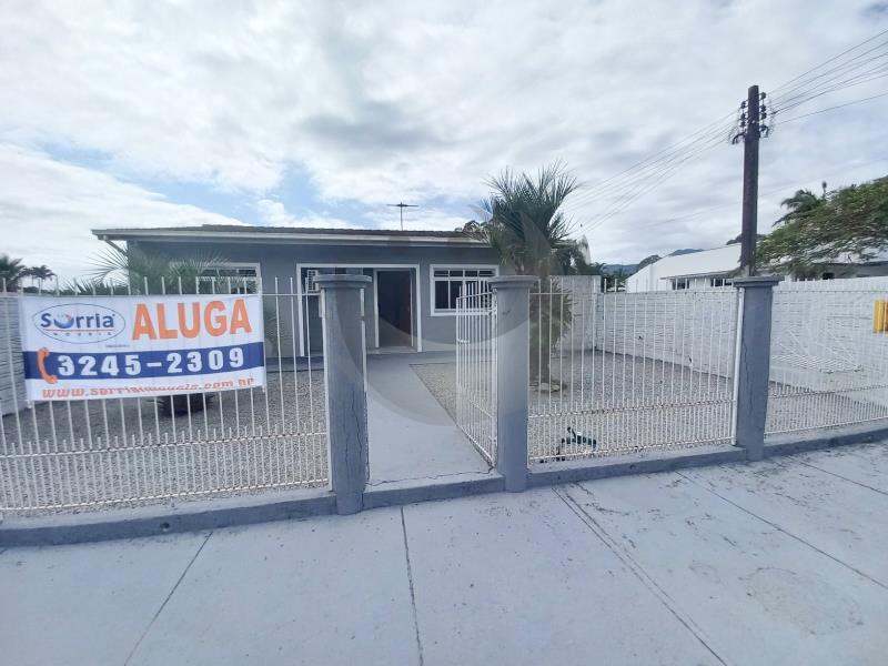 Casa Código 5718 para alugar no bairro Sul do Rio na cidade de Santo Amaro da Imperatriz Condominio 