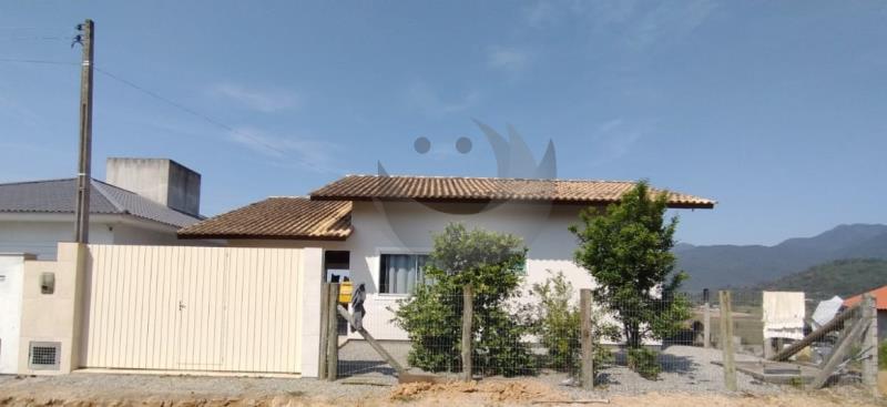 Casa Código 5731 a Venda no bairro Vila Santana na cidade de Santo Amaro da Imperatriz Condominio 