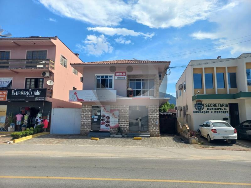 Casa Código 5770 a Venda no bairro Centro na cidade de Santo Amaro da Imperatriz Condominio 