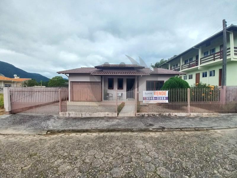 Casa Código 5869 a Venda no bairro Centro na cidade de Santo Amaro da Imperatriz Condominio 