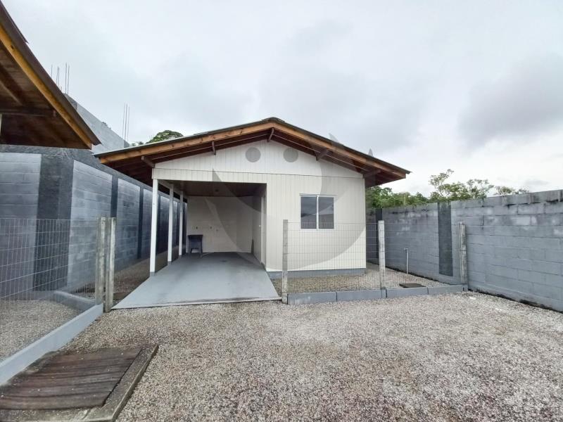 Casa Código 5906 para alugar no bairro Calemba na cidade de Santo Amaro da Imperatriz Condominio 