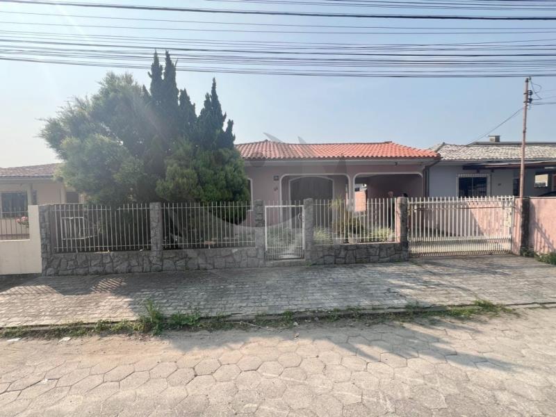 Casa Código 5973 a Venda no bairro Barra do Aririú na cidade de Palhoça Condominio 