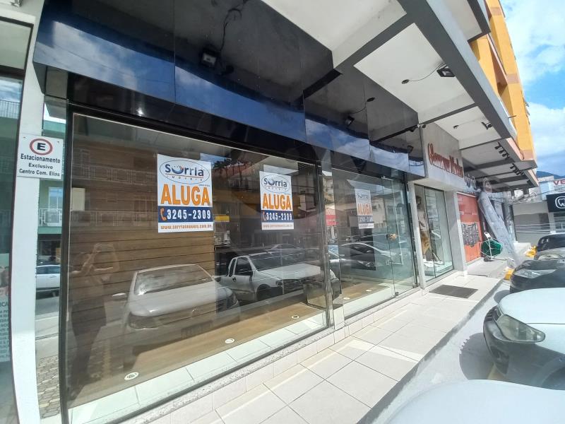 Sala Código 6101 para alugar no bairro Centro na cidade de Santo Amaro da Imperatriz Condominio 