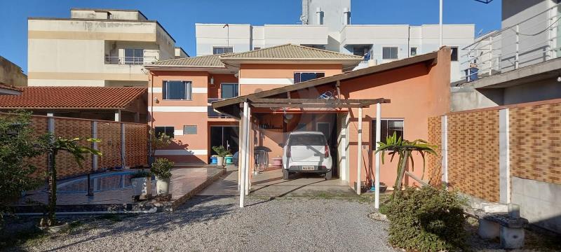 Casa Código 6182 a Venda no bairro Barra do Aririú na cidade de Palhoça Condominio 