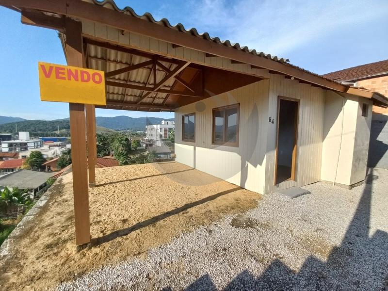 Casa Código 6183 a Venda no bairro Centro na cidade de Santo Amaro da Imperatriz Condominio 