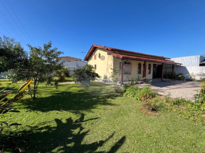 Casa Código 6190 a Venda no bairro Caminho Novo na cidade de Palhoça Condominio 