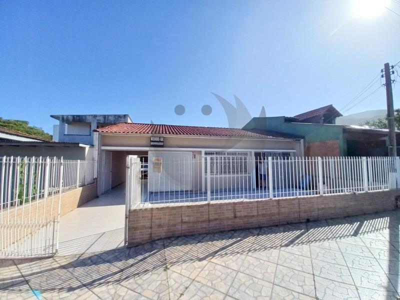 Casa Código 6311 a Venda no bairro Praia de Fora na cidade de Palhoça Condominio 