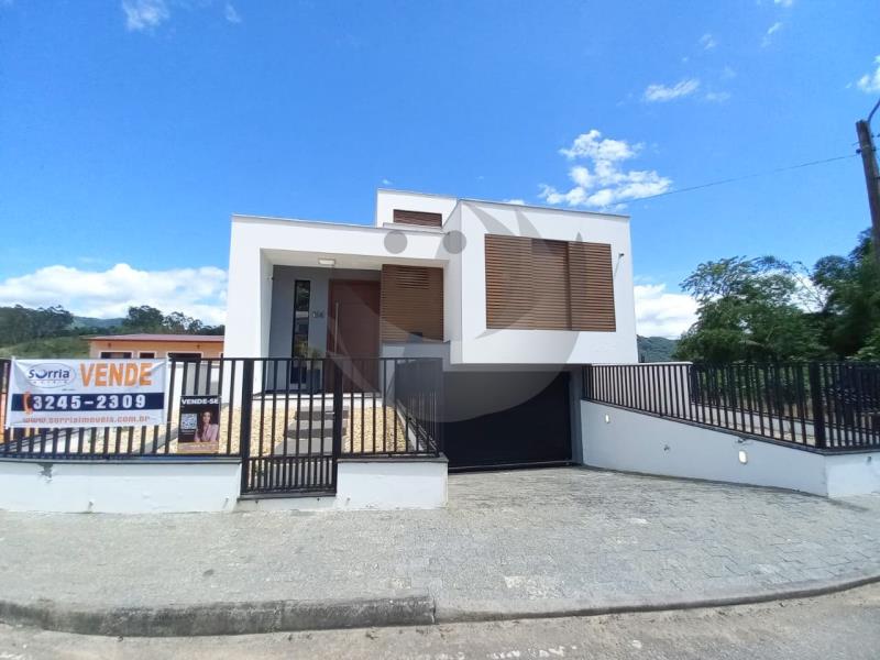 Casa Código 6331 a Venda no bairro Centro na cidade de Águas Mornas Condominio 