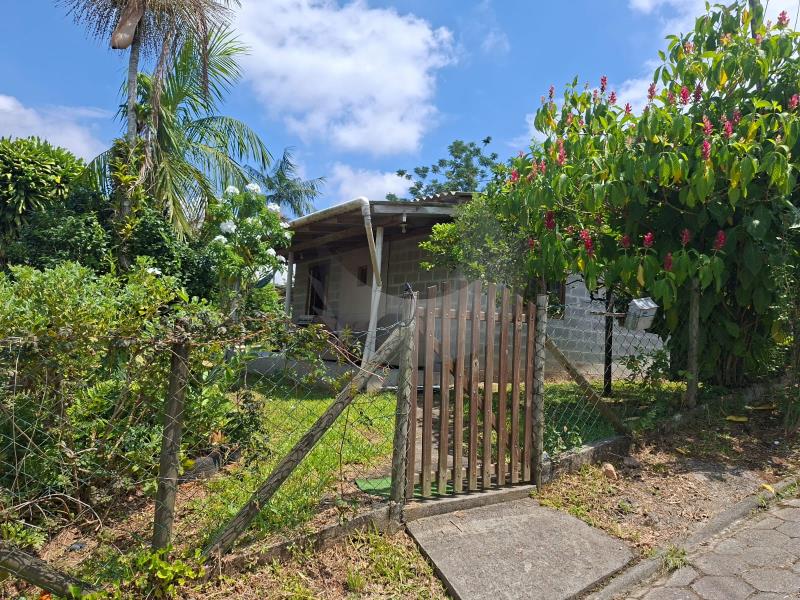 Casa Código 6342 a Venda no bairro Alto Aririu na cidade de Palhoça Condominio 