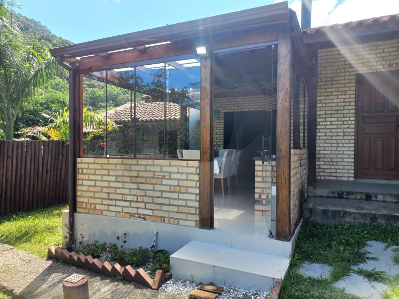 Casa Geminada Código 6383 para alugar no bairro Varginha na cidade de Santo Amaro da Imperatriz Condominio verde habitat