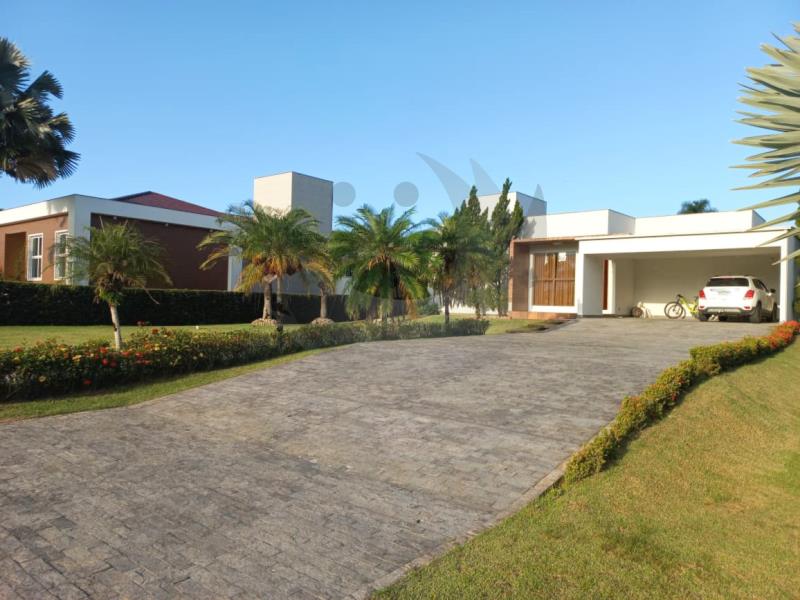 Casa Código 6411 a Venda no bairro Sul do Rio na cidade de Santo Amaro da Imperatriz Condominio quinta dos guimarães