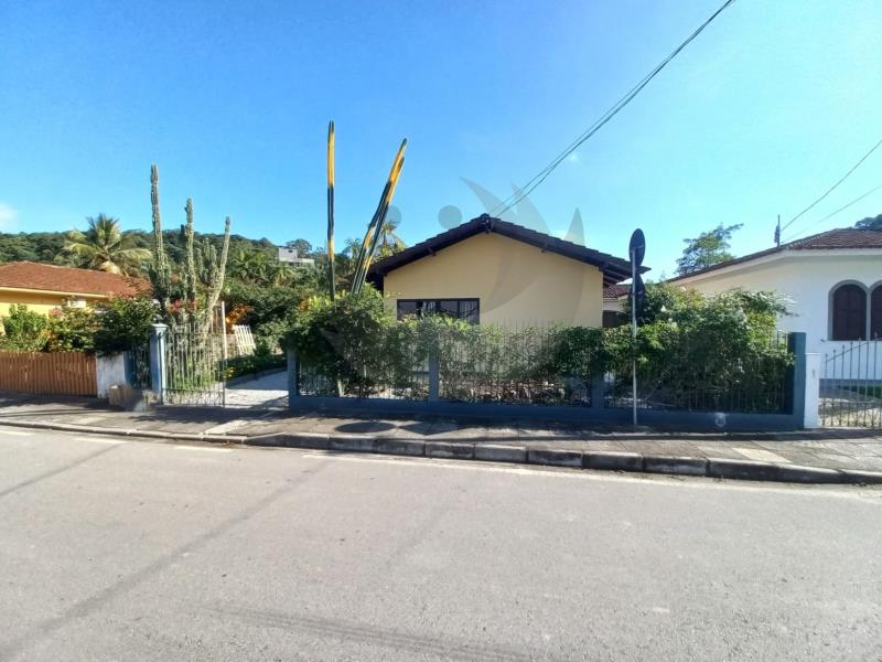 Casa Código 6457 a Venda no bairro Centro na cidade de Santo Amaro da Imperatriz Condominio 