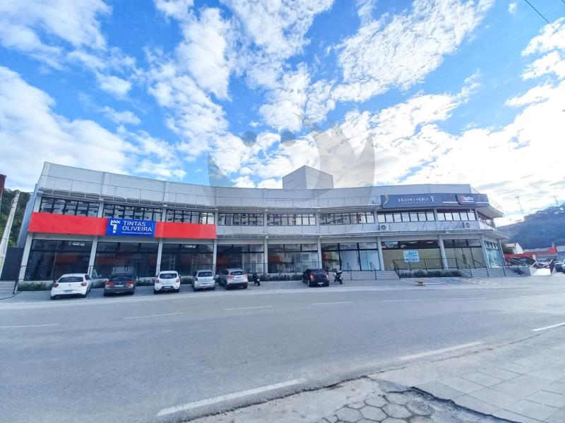 Sala Código 6471 para alugar no bairro Centro na cidade de Santo Amaro da Imperatriz Condominio 