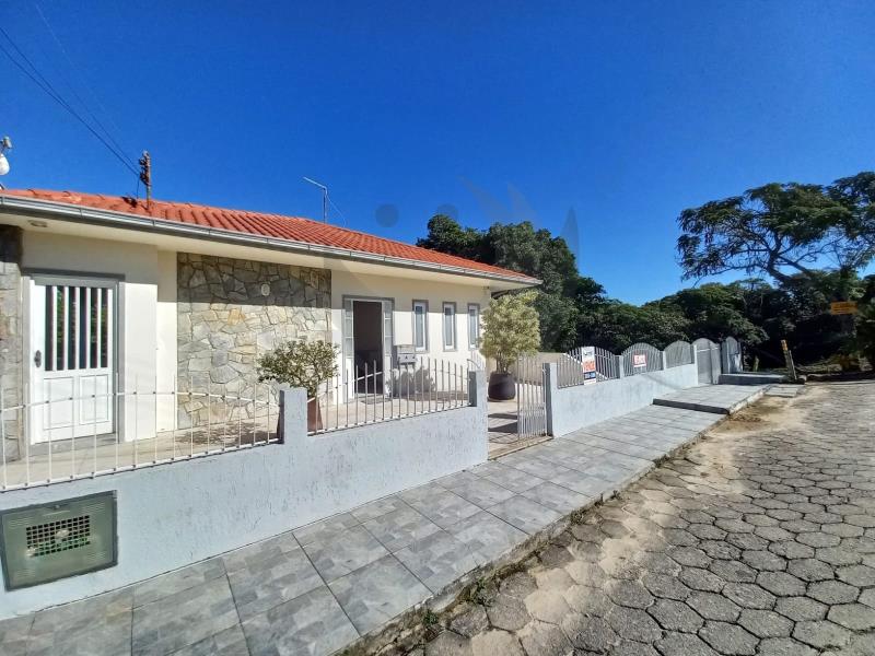 Casa Código 6488 a Venda no bairro Centro na cidade de Santo Amaro da Imperatriz Condominio 