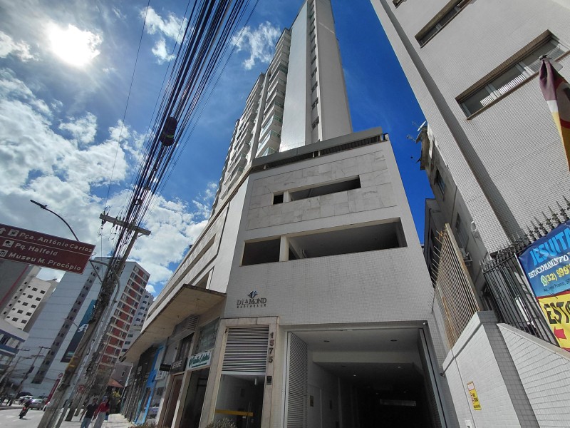 Apartamento-Codigo-11986-para-Alugar-no-bairro-Centro-na-cidade-de-Juiz-de-Fora