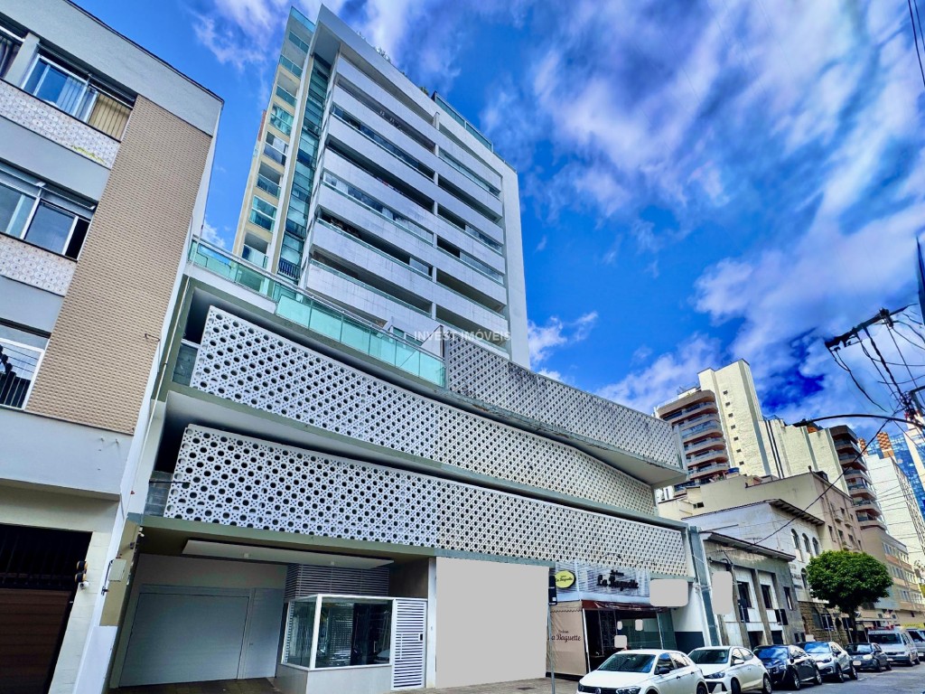 Apartamento a Venda no bairro Centro na cidade de Juiz de Fora — 2 quarto(s), 3 banheiro(s), 2 vaga(s), área 9000 m², Valor R$ 692000.