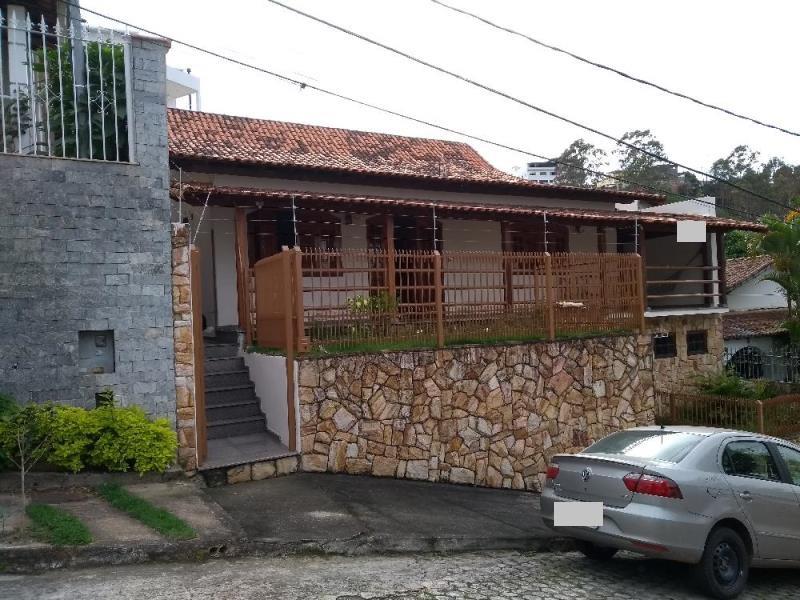 Casa-Codigo-13394-a-Venda-no-bairro-Quintas-das-Avenidas-na-cidade-de-Juiz-de-Fora