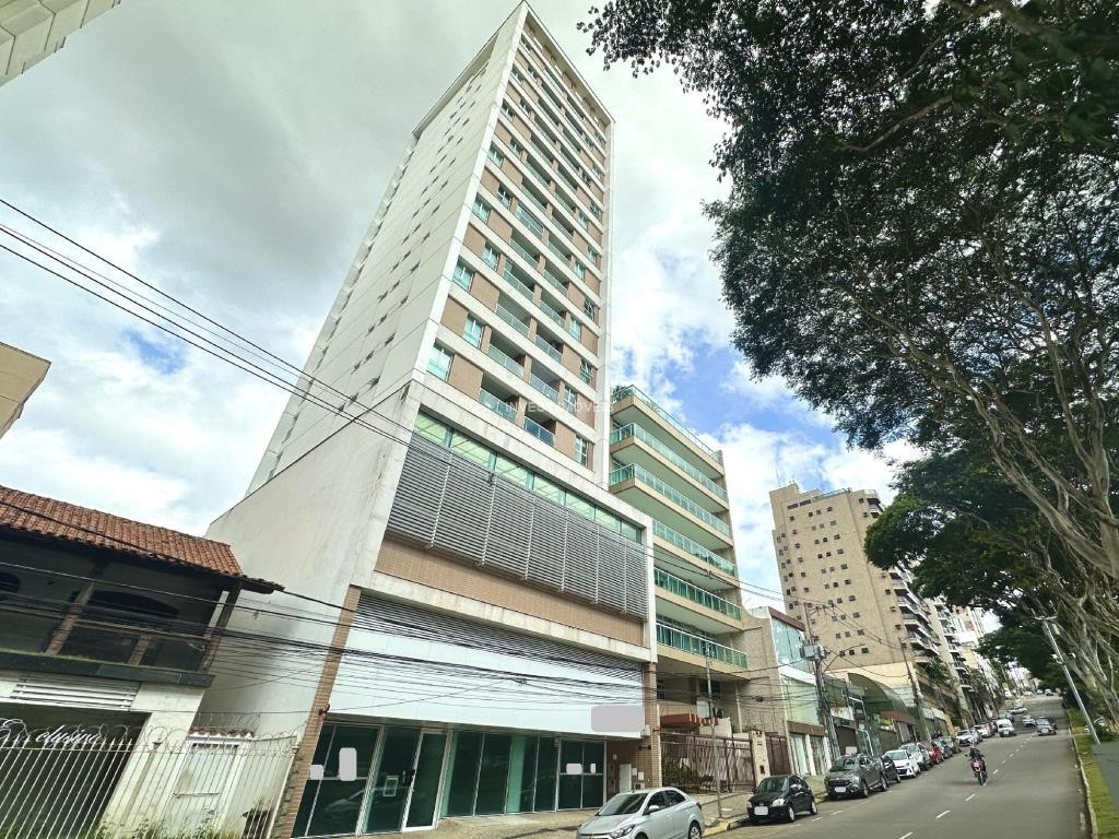 Apartamento a Venda no bairro Passos na cidade de Juiz de Fora — 1 quarto(s), 1 banheiro(s), 1 vaga(s), área 4000 m², Valor R$ 360000.