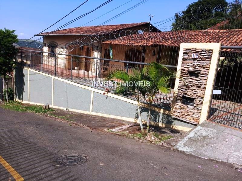 Casa a Venda no bairro Parque Guarua na cidade de Juiz de Fora — 4 quarto(s), 1 banheiro(s), 3 vaga(s), área 14800 m², Valor R$ 1500000.