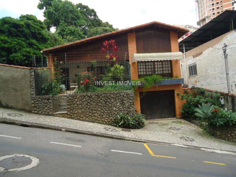 Casa a Venda no bairro São Mateus na cidade de Juiz de Fora — 4 quarto(s), 3 banheiro(s), 4 vaga(s), área 72900 m², Valor R$ 2000000.