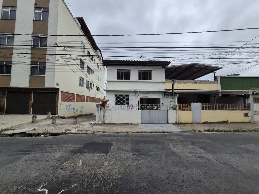 Casa-Codigo-16598-para-alugar-no-bairro-Santa-Catarina-na-cidade-de-Juiz-de-Fora