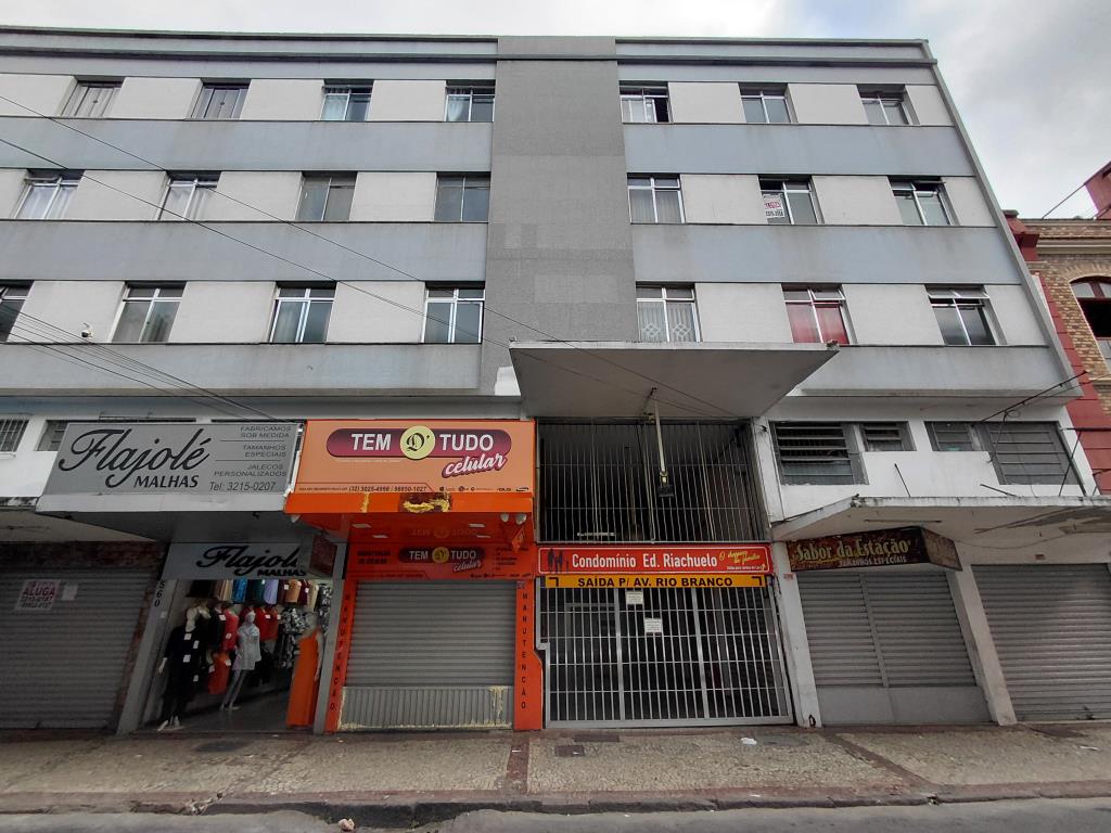 Apartamento-Codigo-17421-para-alugar-no-bairro-Centro-na-cidade-de-Juiz-de-Fora