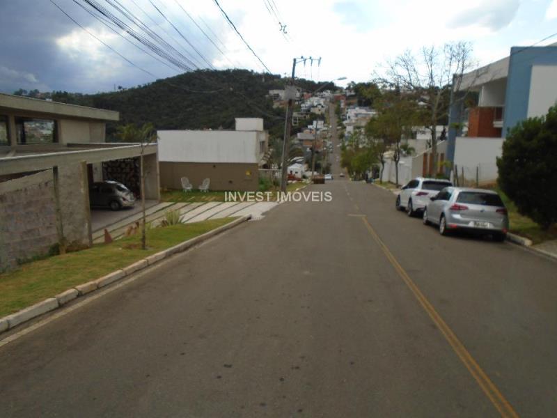Terreno a Venda no bairro Portal do Aeroporto na cidade de Juiz de Fora — área 251630 m², Valor R$ 299000.