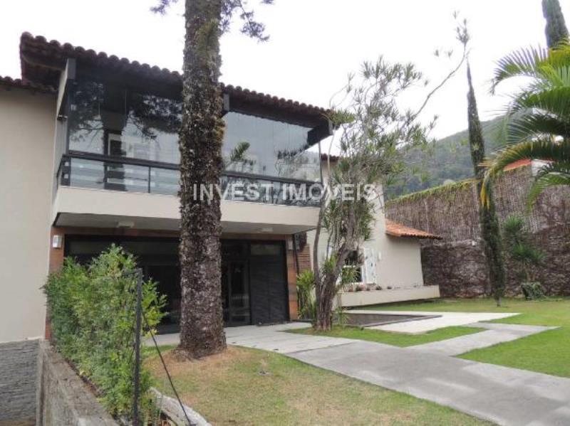 Casa a Venda no bairro Paineiras na cidade de Juiz de Fora — 6 quarto(s), 6 banheiro(s), 5 vaga(s), área 66000 m², Valor R$ 3800000.