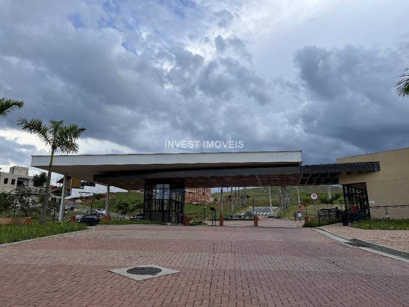 Terreno a Venda no bairro Salvaterra na cidade de Juiz de Fora — área 42000 m², Valor R$ 350000.