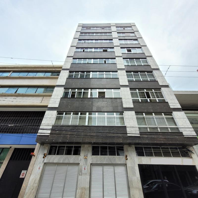 Cobertura Duplex a Venda no bairro Centro na cidade de Juiz de Fora — 5 quarto(s), 5 banheiro(s), 2 vaga(s), área 33000 m², Valor R$ 901000.